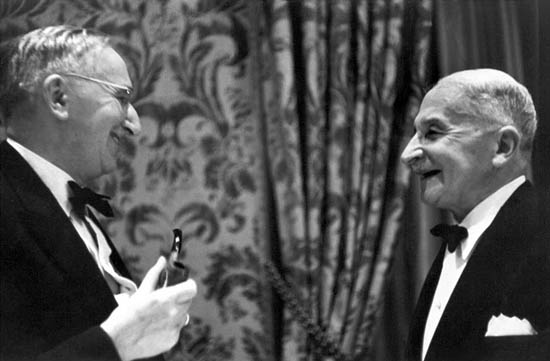 Friedrich von Hayek and Ludwig van Mises
