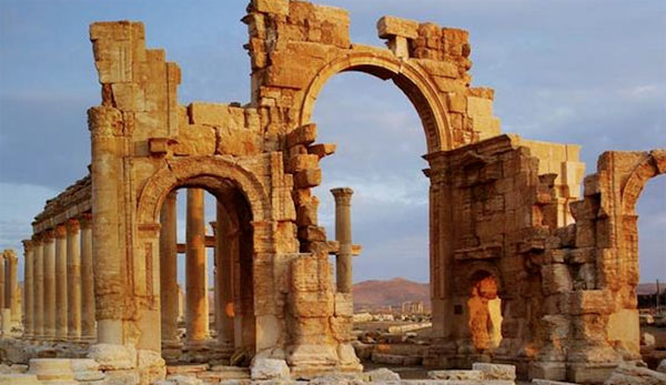 The Arch of Triumph in Palmyra, before it was destroyed by ISIS.