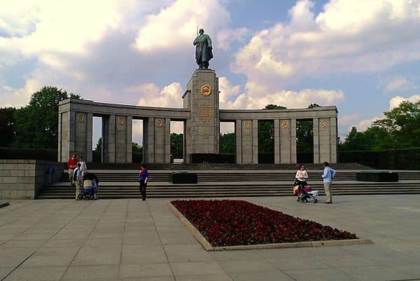 The Soviet War Memorial in Berlin, Germany. (Credit Image: Ethan Doyle White via Wikimedia)
